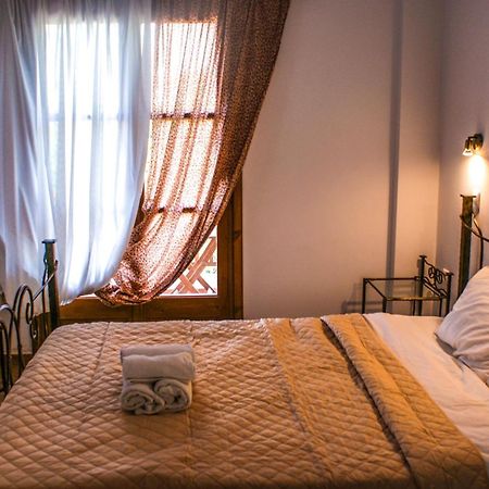 Amorani Studios Batsi Exteriér fotografie